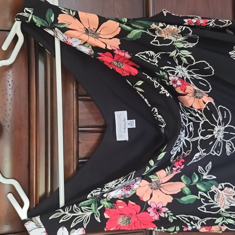 Robbie Bee Black Floral Maxi Dress - Picture 3 of 5